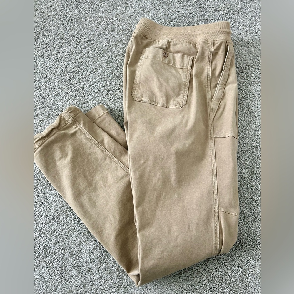 Faherty Traveler Pants